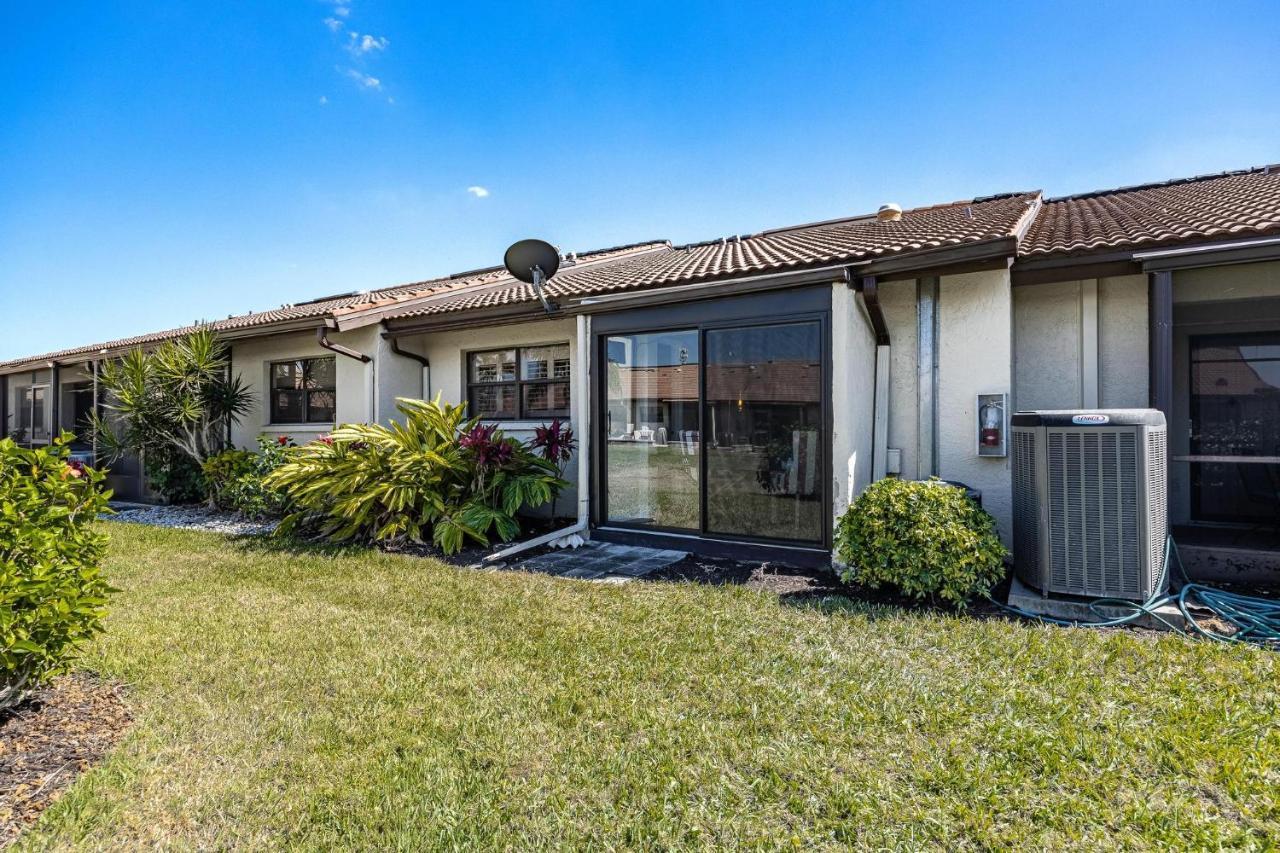 Association, Tennis Courts And Pool, Sleeps 4 - Cinnamon Cove Cozy Condo Fort Myers Exterior photo