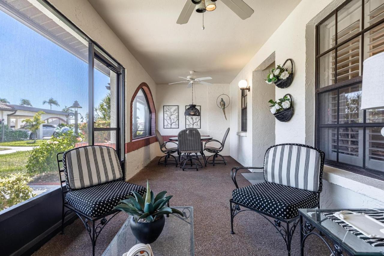 Association, Tennis Courts And Pool, Sleeps 4 - Cinnamon Cove Cozy Condo Fort Myers Exterior photo