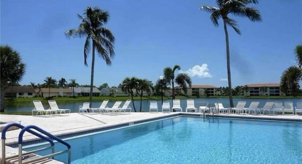 Association, Tennis Courts And Pool, Sleeps 4 - Cinnamon Cove Cozy Condo Fort Myers Exterior photo